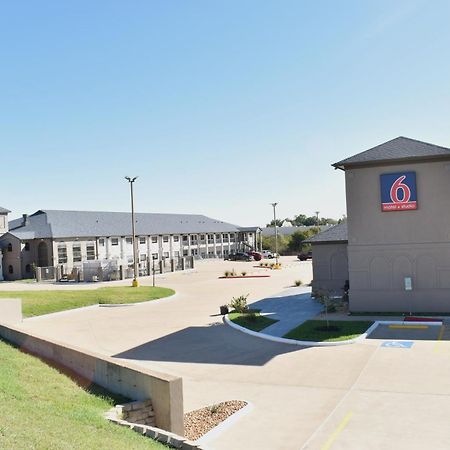 Motel 6-Brenham, TX Buitenkant foto